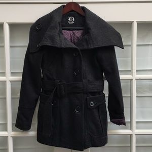DollHouse heavy Coat